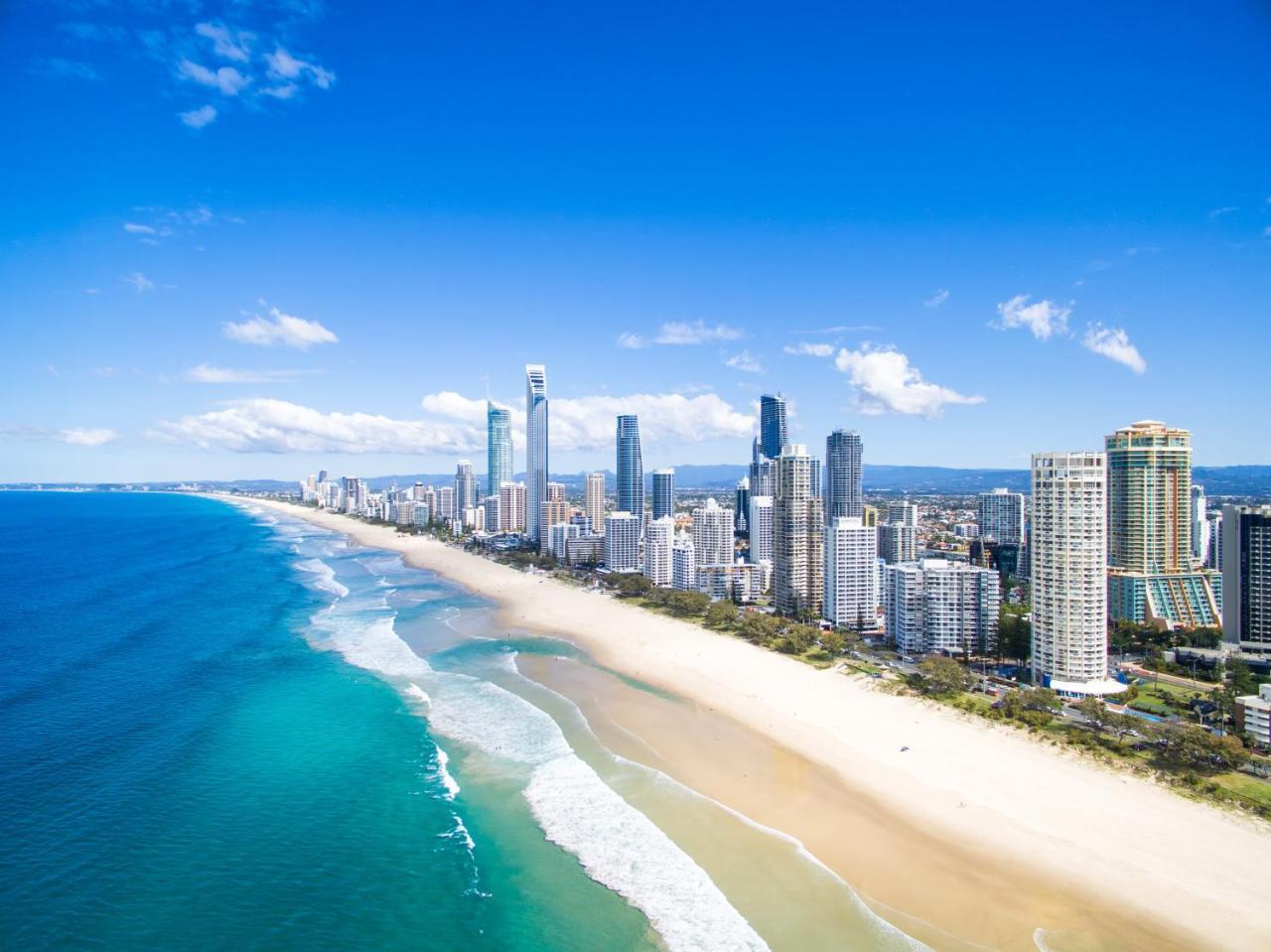 גולד קוסט Holiday Holiday Crown Towers מראה חיצוני תמונה